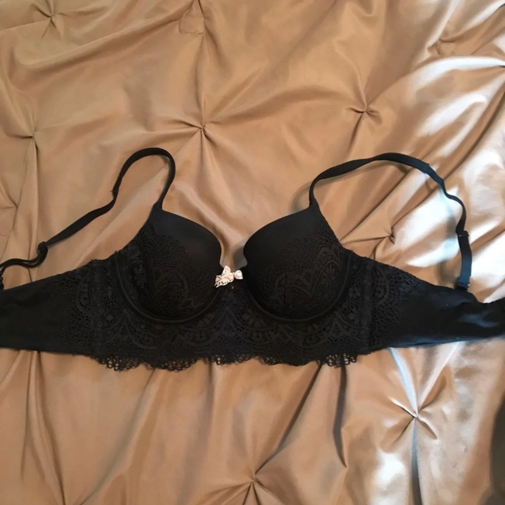 Victoria’s Secret Demi bra